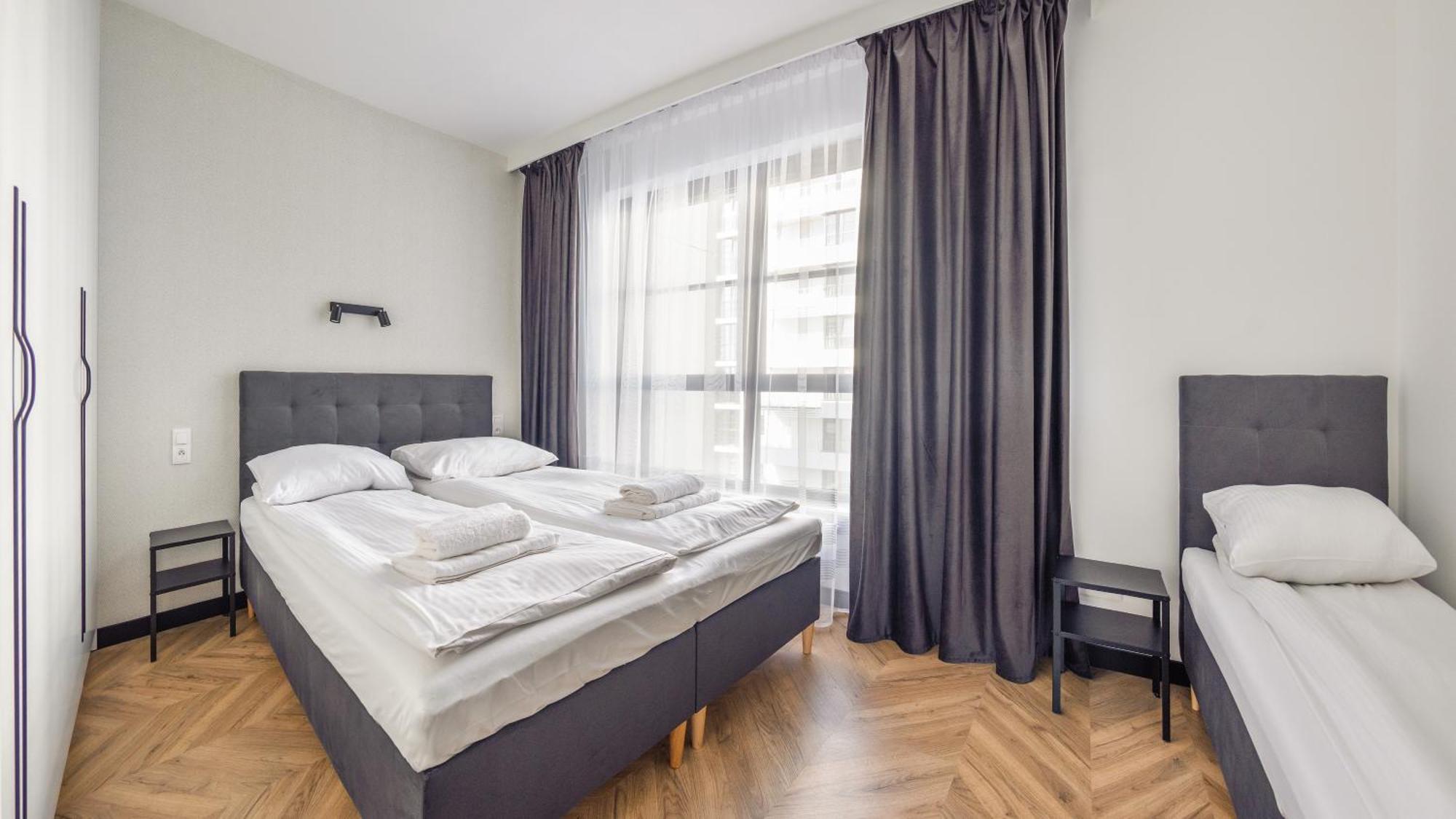 Flatbook - City Center Apartments Doki Living Gdansk Exterior photo